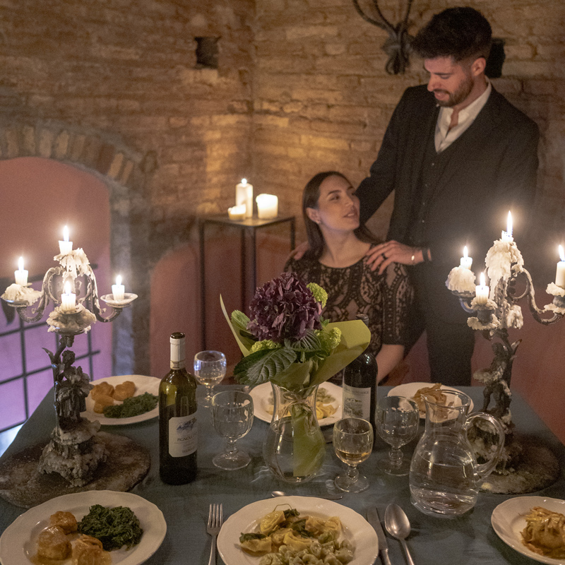 Servizi e accoglienza nella Torre Prendiparte, dimora storica a Bologna